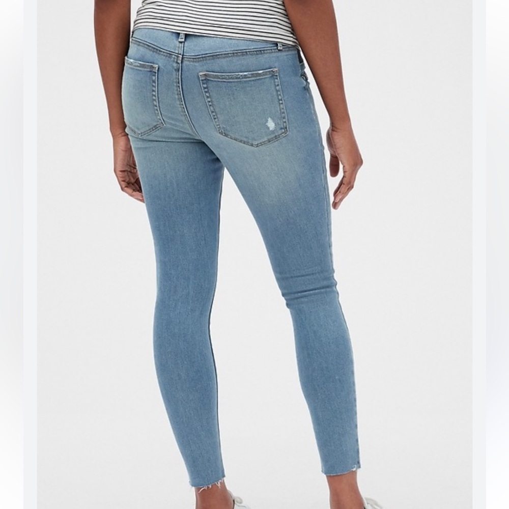 GAP Blue distressed Skinny Jeans with Stretchy Panel maternity pants